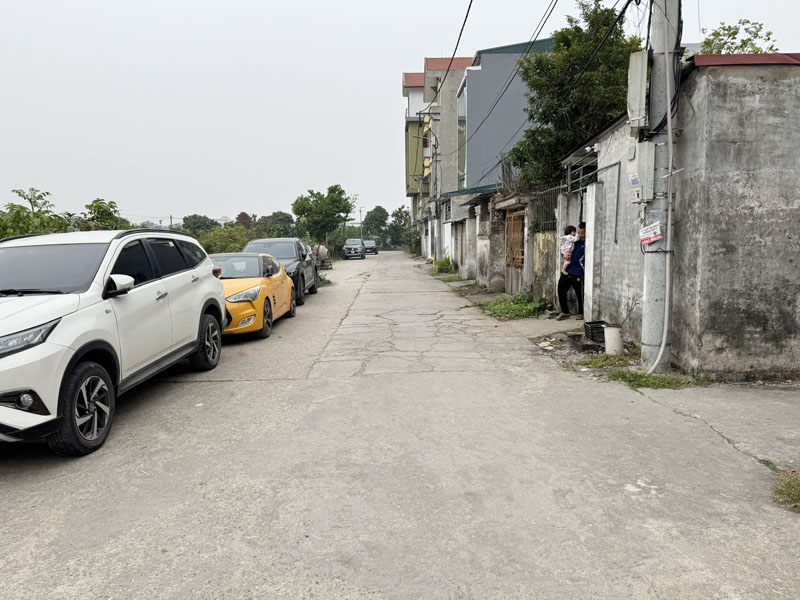 Chính chủ bán nhanh lô đất 60m2 mặt tiền 4m - Trâu Quỳ, Gia Lâm, đường 6m, đón sóng quy hoạch