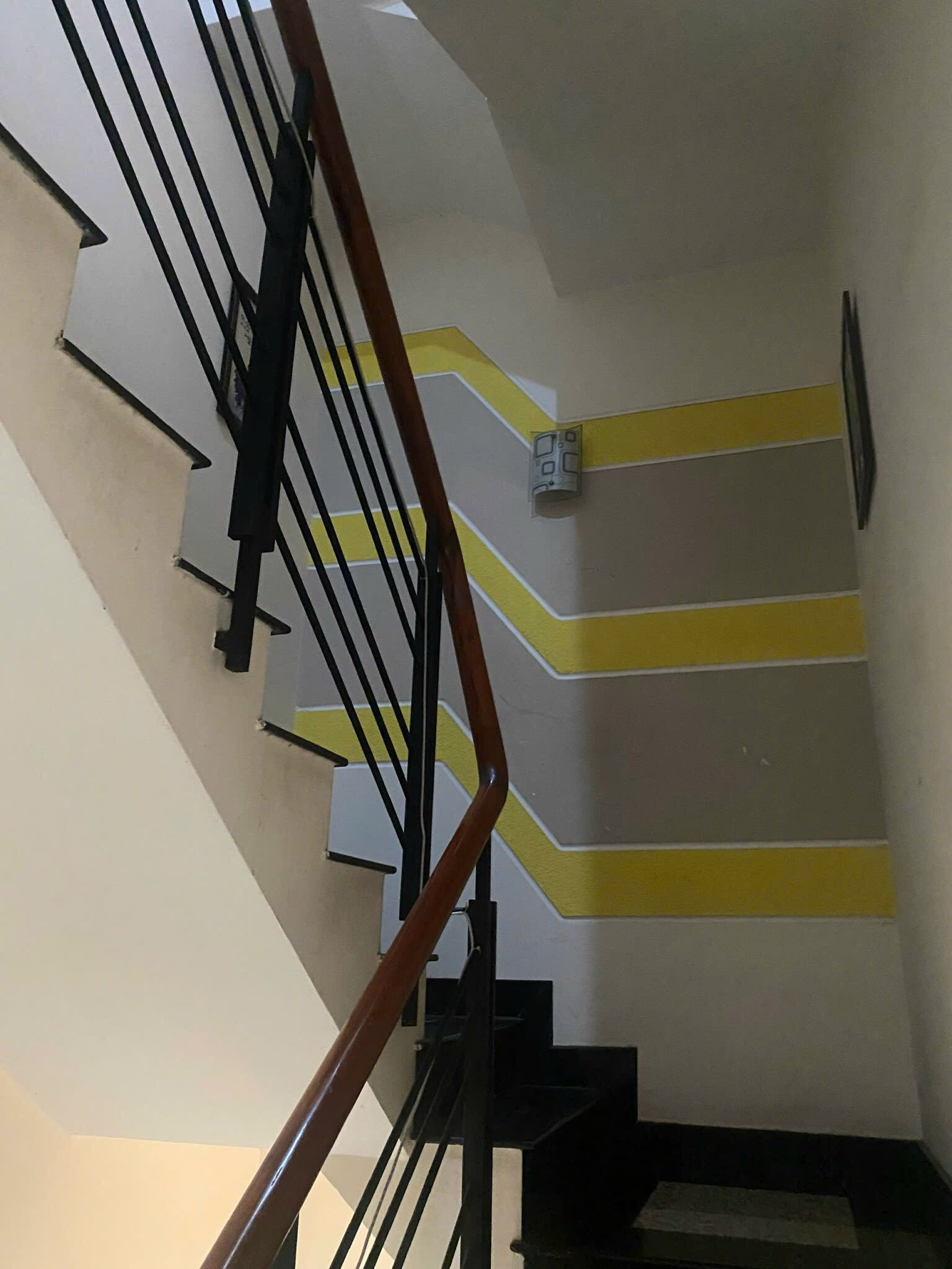 Nhà ở khu đồng bộ cao tầng, hẻm 6m Nơ Trang Long, phường 7, Bình Thạnh