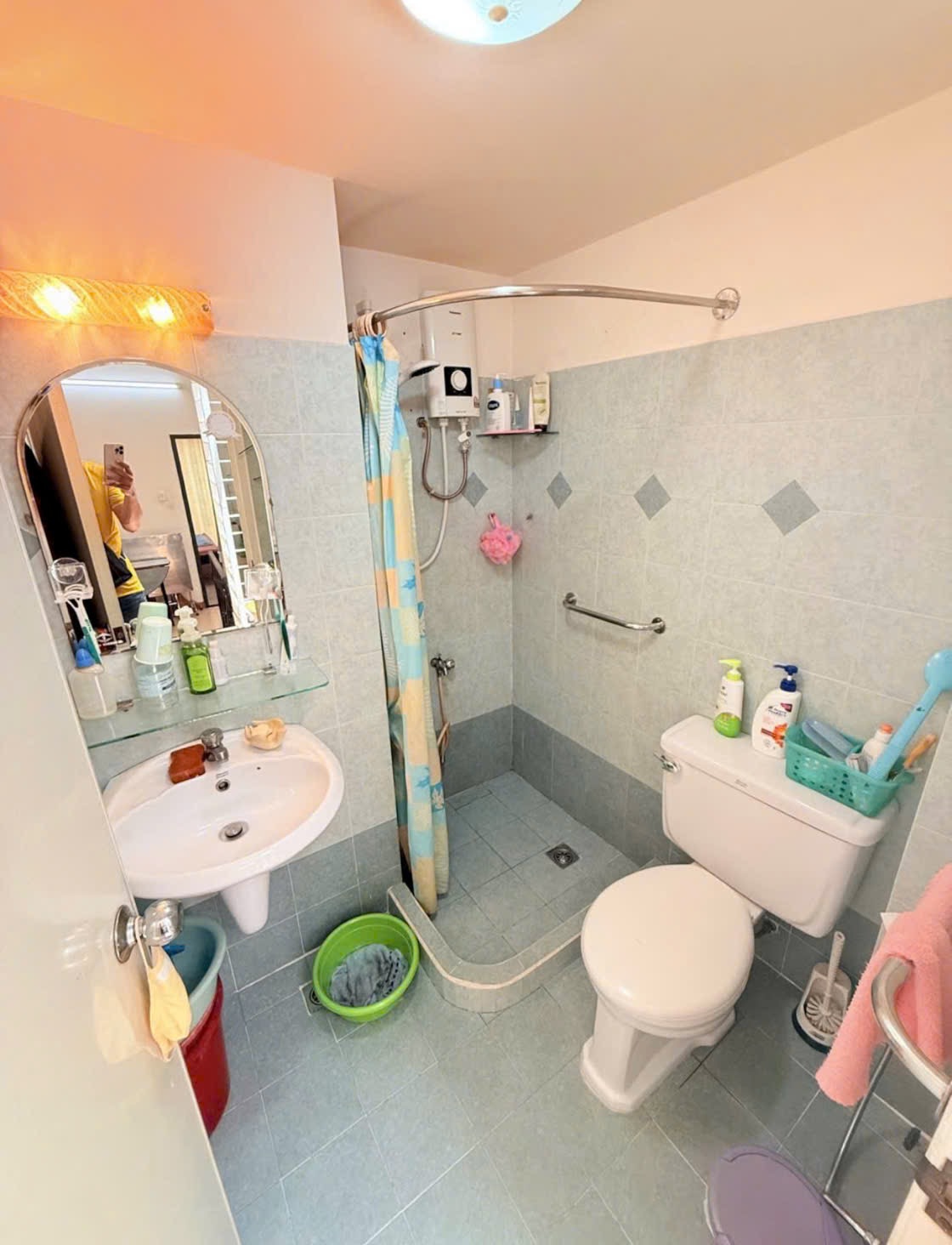 Bán nhà 1,2 tỷ đường Cống Lỡ, phường 15 Tân Bình, 2 phòng ngủ, diện tích 65m2, sổ hồng riêng