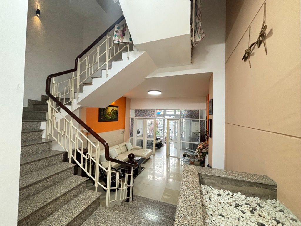 Bán nhà mặt tiền kinh doanh ngang 5m 108m2 4 tầng, đường số 14 kết nối Quang Trung tiện làm văn phòng chỉ 16 tỷ