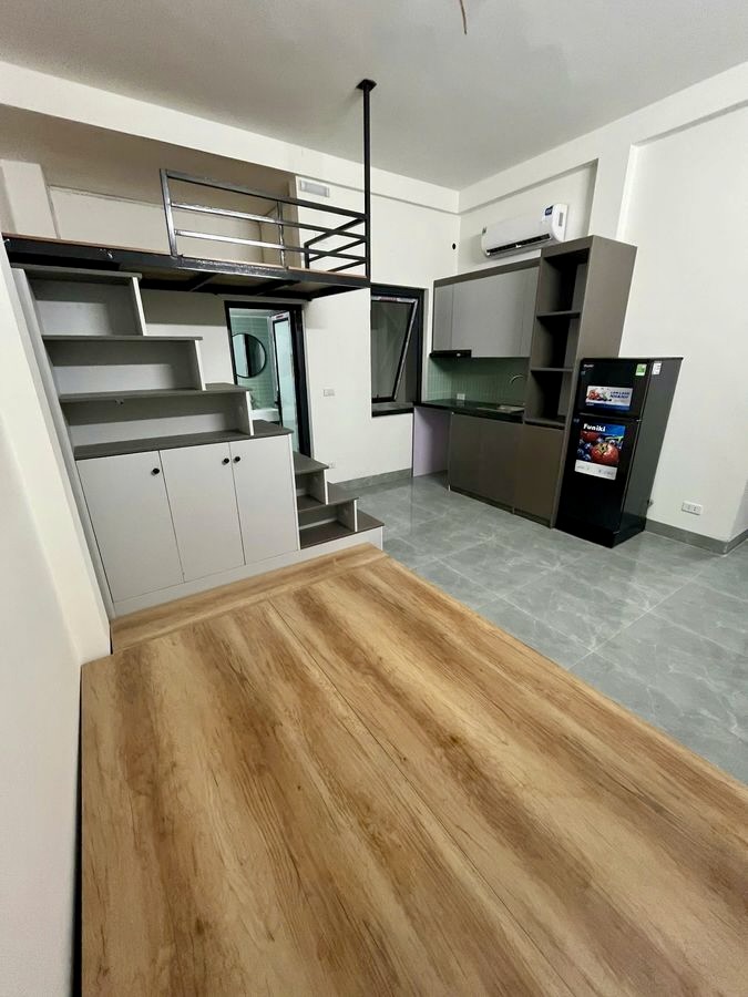 Chung cư mini 7 tầng thang máy Nguyễn Khánh Toàn, Cầu Giấy, 90m2, 18 phòng, dòng tiền 1,1 tỷ/năm