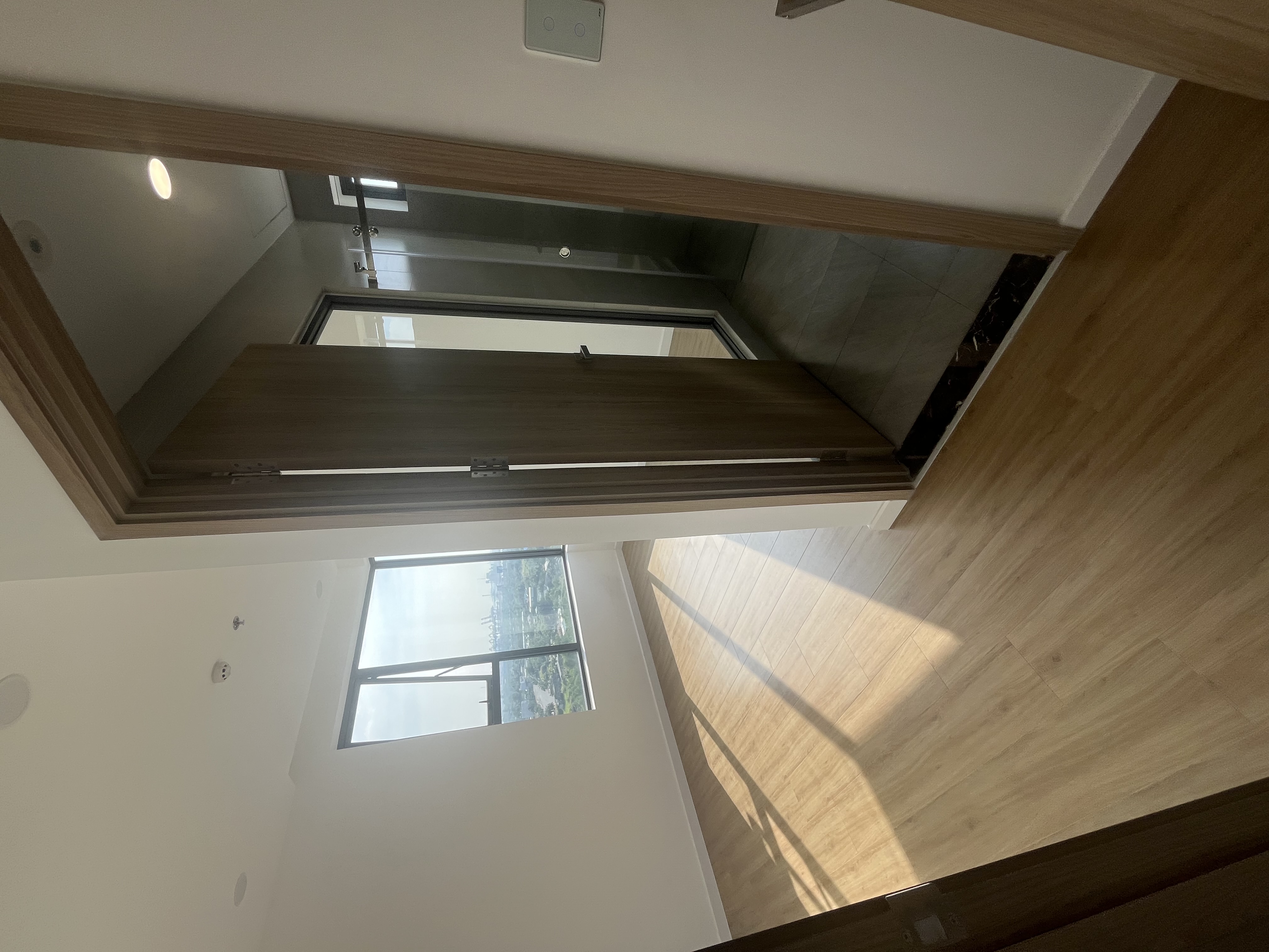 Bán căn góc 95m2 Duokey, giá 5.62 tỷ, chung cư MT Q9