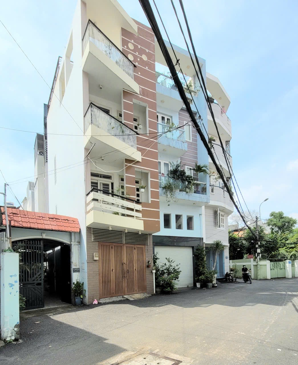 Bán nhà hẻm ô tô Nguyễn Văn Đậu 90m2