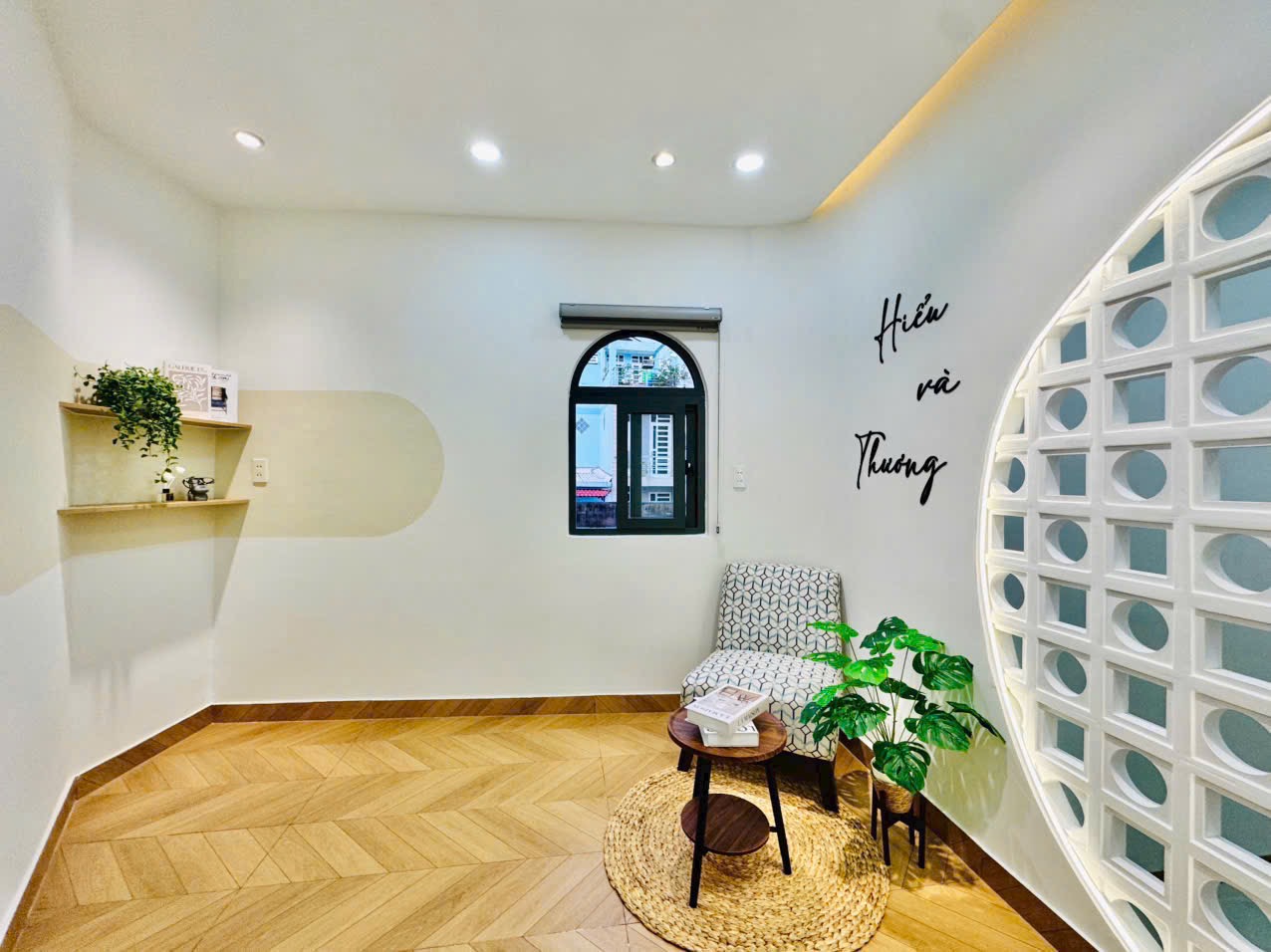 Nhà mới đẹp lung linh, dọn vào ở ngay Cư Xá Nguyễn Đình Chiểu - 3 tầng, giá bán 6,75 tỷ