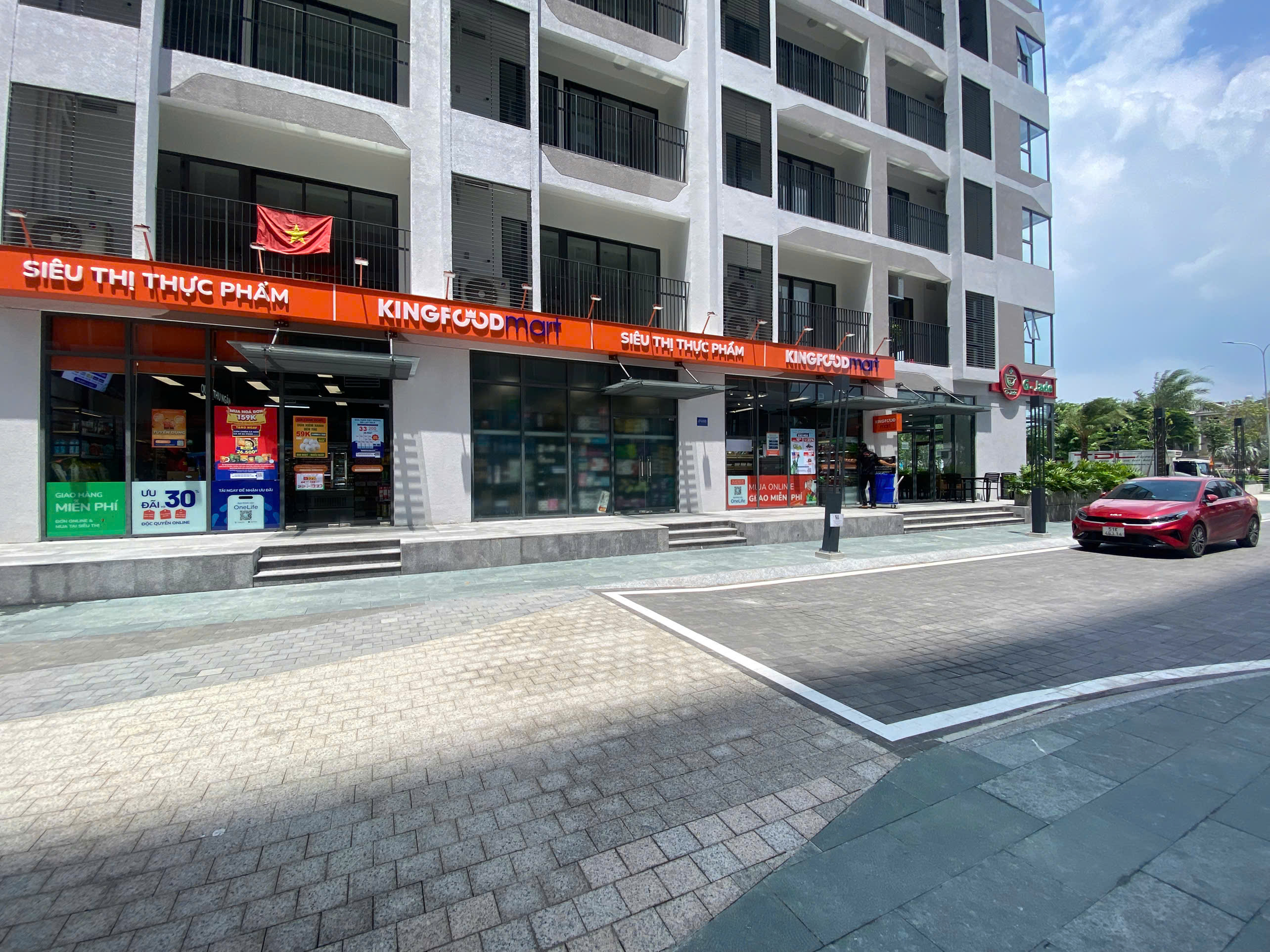 Bán căn hộ MT Eastmark City 2 ngủ, view sông chỉ 4,5 tỷ, sổ sẵn, nhận nhà ngay