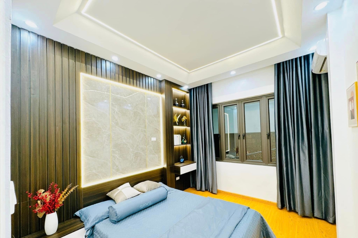 Chủ cần bán gấp - Bán nhà Mễ Trì, nhà đẹp rực rỡ đón Tết, 44m2, 8.7 tỷ