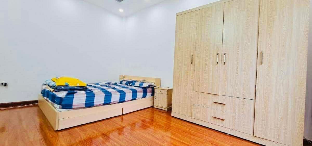 Bán nhà phố Đào Tấn, Ba Đình, 34m2, 5 tầng, 7.95 tỷ