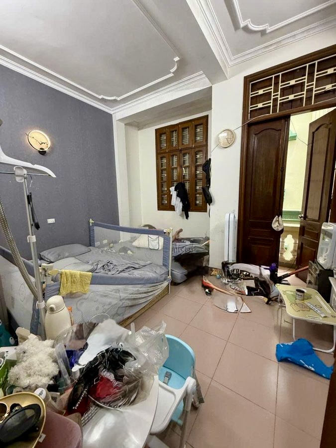 Bán nhà Trần Duy Hưng - Cầu Giấy, 38m2, 5 tầng, ô tô 7 chỗ vào nhà, gần phố, kinh doanh spa