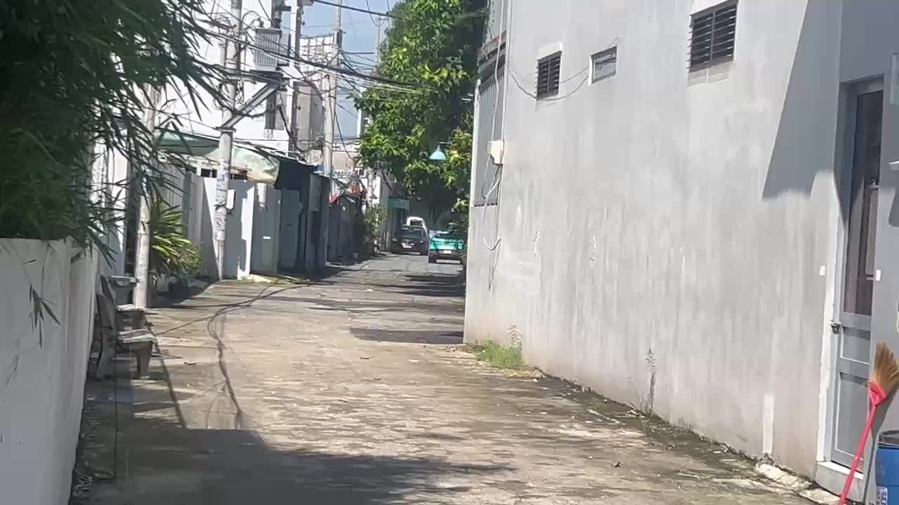 Bán nhà đẹp diện tích khủng Quận 12