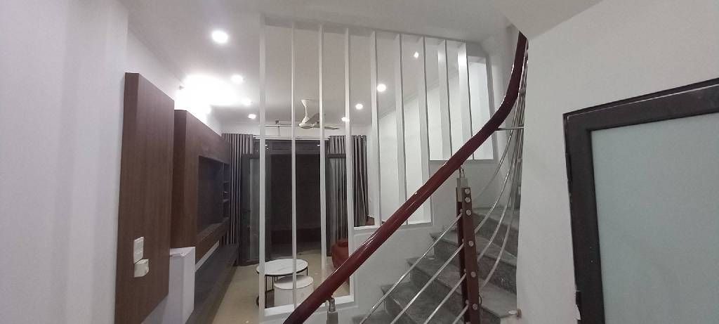 5,6 tỷ – nhà 3 tầng – 4 ngủ – Yên Nghĩa – gần QL6 mở