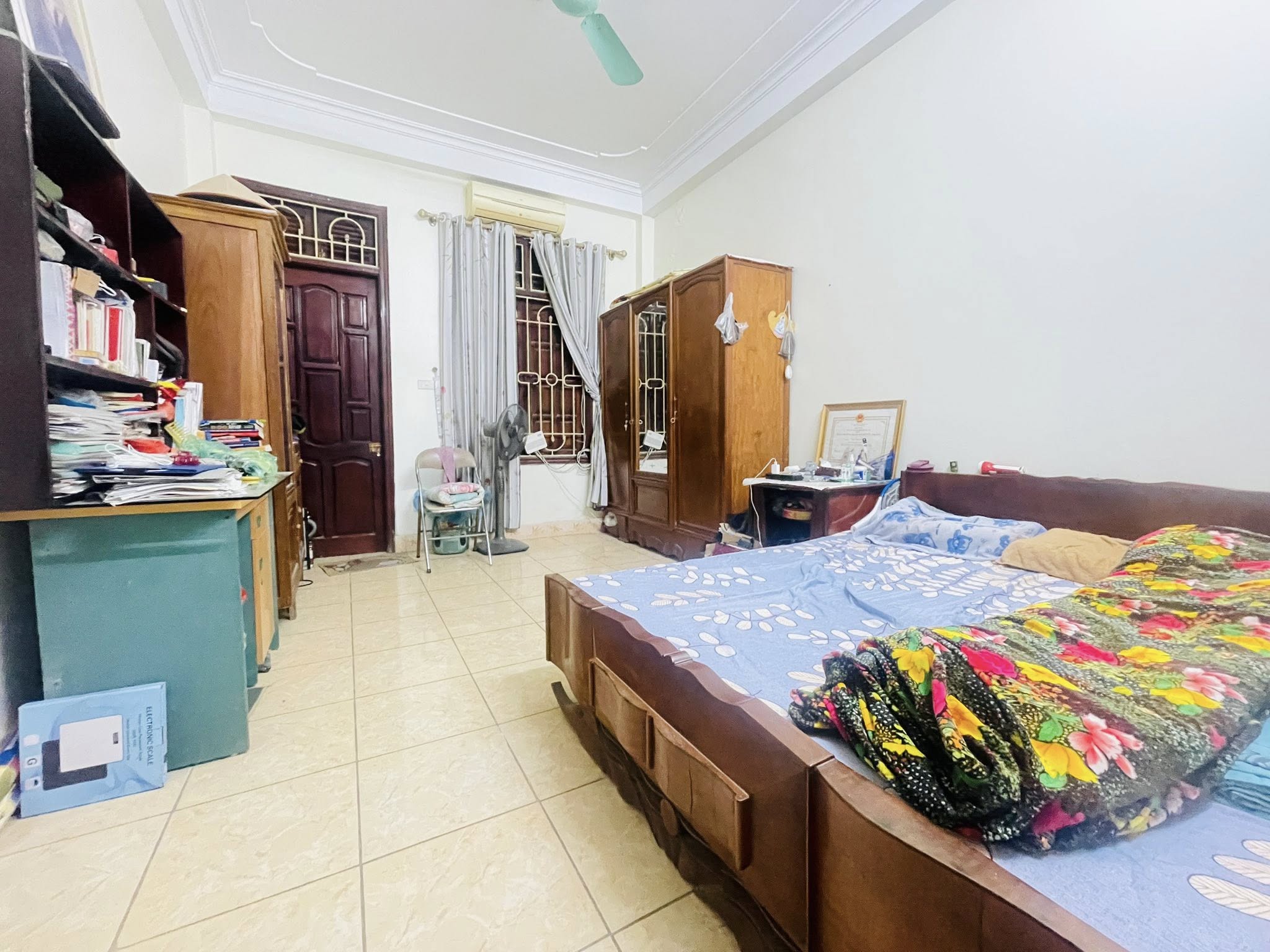 Bán nhà mặt ngõ thông đường Bùi Xương Trạch, 70m2, 4 tầng