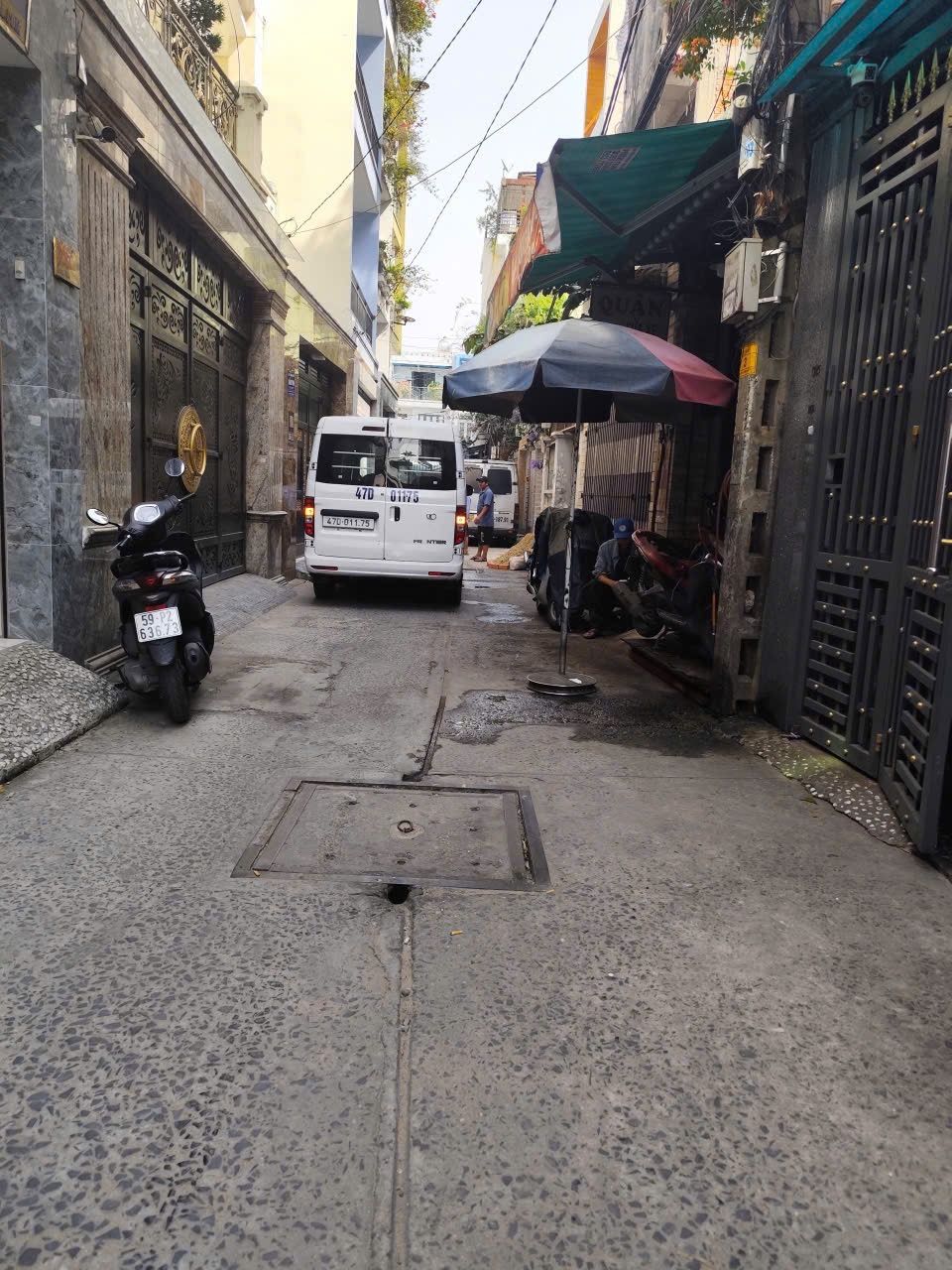 Nhà hẻm 6m Phú Thọ Hòa, 88m2, 5m x 17,6m, 3 tầng, 3 ngủ, nhà đẹp ở ngay, chỉ 9,8 tỷ