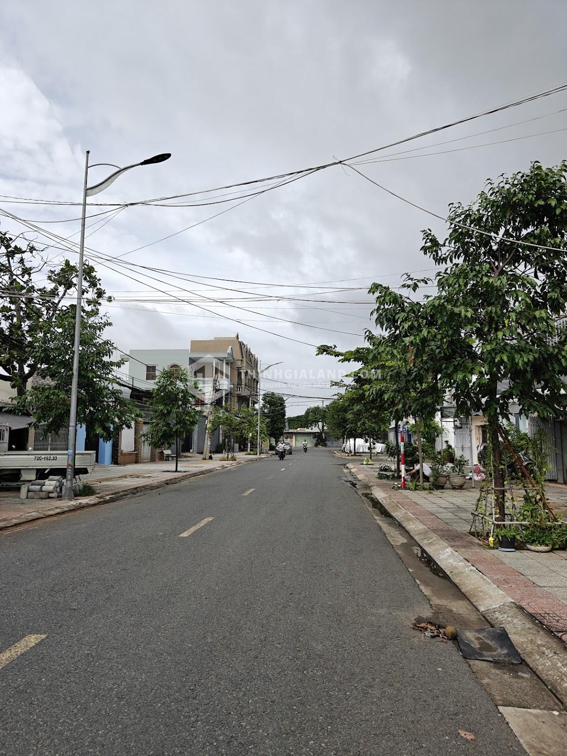 Bán nhanh căn nhà 1 trệt 1 lầu đường nội bộ Lê Thánh Tông, Vũng Tàu