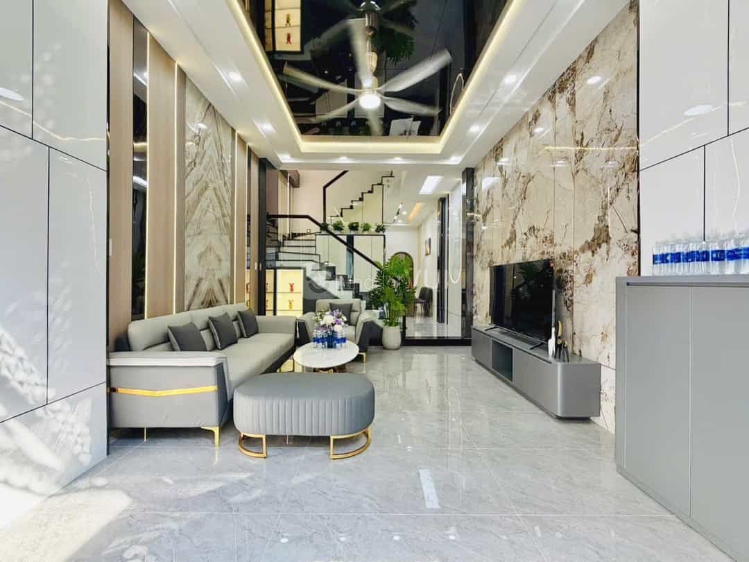 Bán gấp nhà Nguyễn Bỉnh Khiêm, phường Bến Nghé, quận 1, 40m2, giá tốt