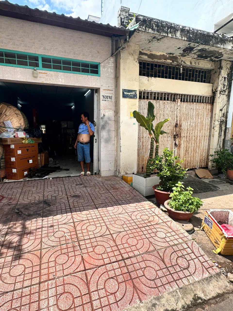 Bán nhà nát mặt tiền đường số 45 quận 7, diện tích 63m2, giá: 10.5 tỷ thương lượng