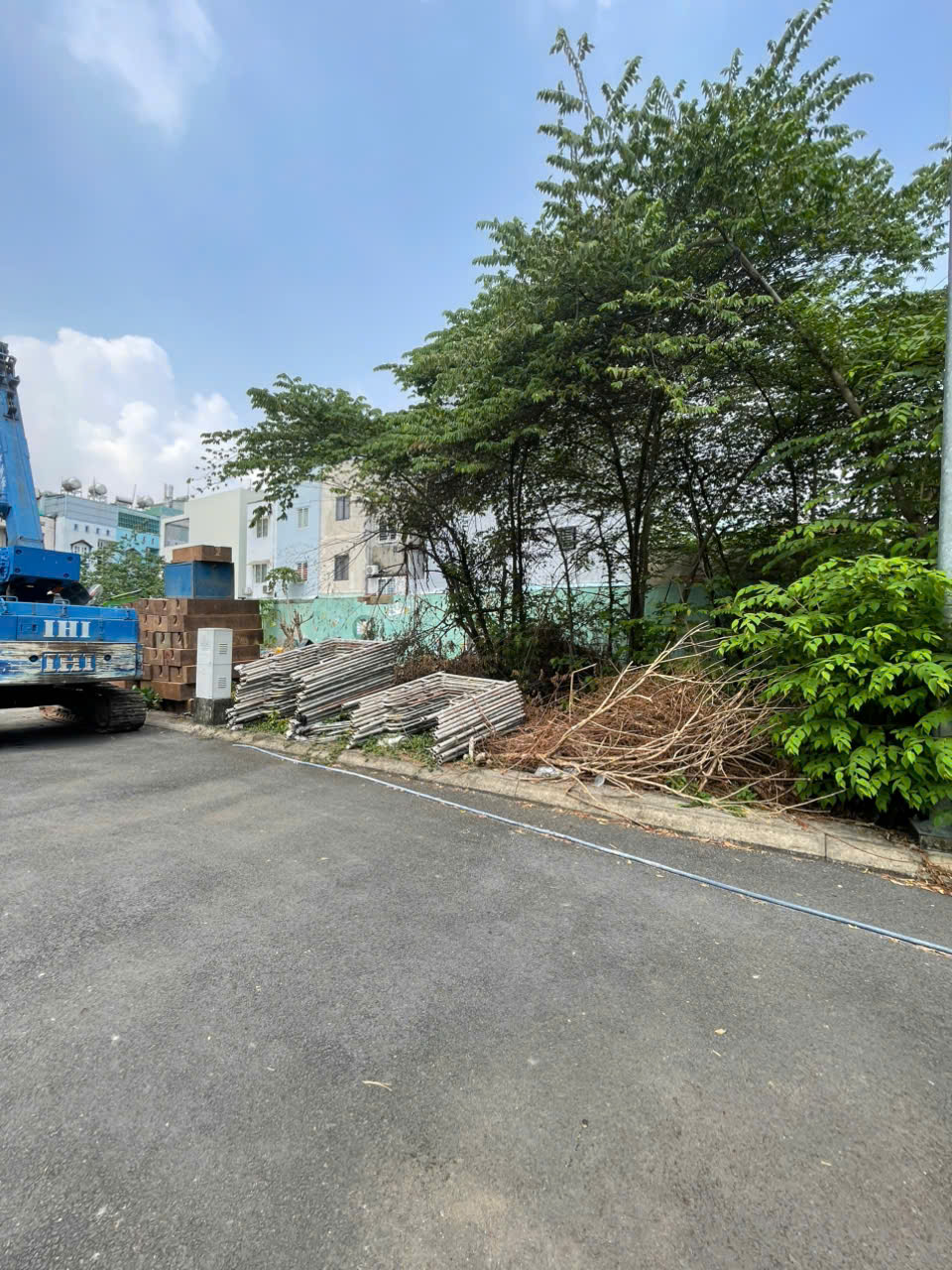 Đất trống diện tích 66m2 hẻm 64 Bùi Văn Ba, phường Tân Thuận Đông, quận 7