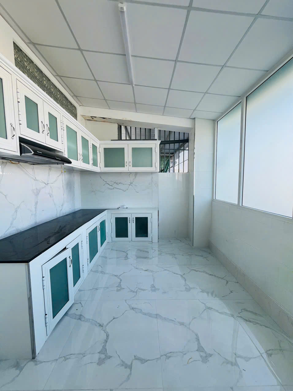 Nhà rộng đẹp – thiết kế hiện đại – diện tích sử dụng 270m² – phù hợp mở văn phòng công ty