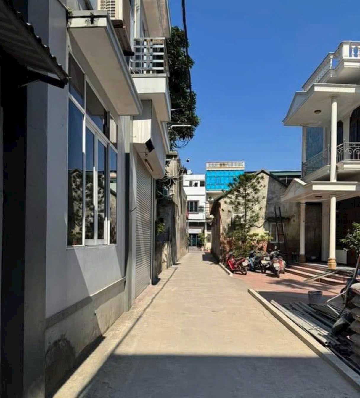 Bán lô đất ngõ phố Bình Lộc, Tân Bình, Hải Dương, 51,1m2, ngang 4,55m vuông, ngõ ô tô, giá 2.09 tỷ