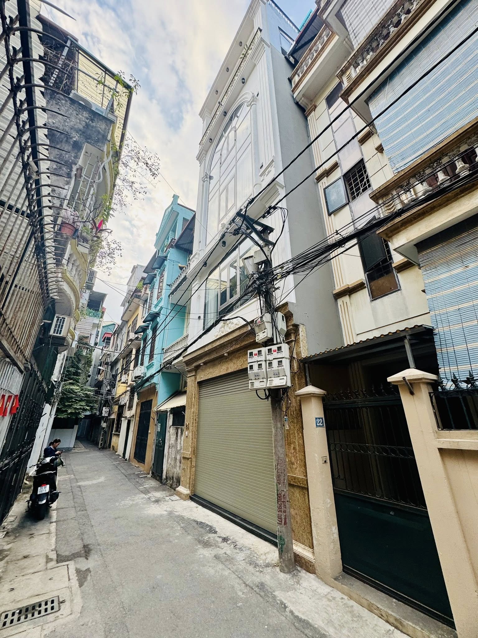 Bán nhà mặt ngõ ô tô đường Vương Thừa Vũ, 50m2 - 7 tầng, thang máy