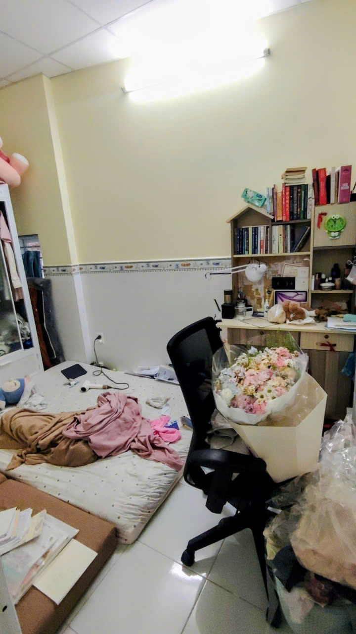 Nhà ở liền, gần ngân hàng ACB Lạc Long Quân, Tân Bình, giá 3,2 tỷ