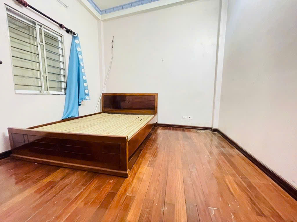 Bán nhà dân xây 4 tầng Cương Ngô – Tứ Hiệp, trung tâm Thanh Trì, 42m², 4 phòng ngủ, giá 6,8 tỷ