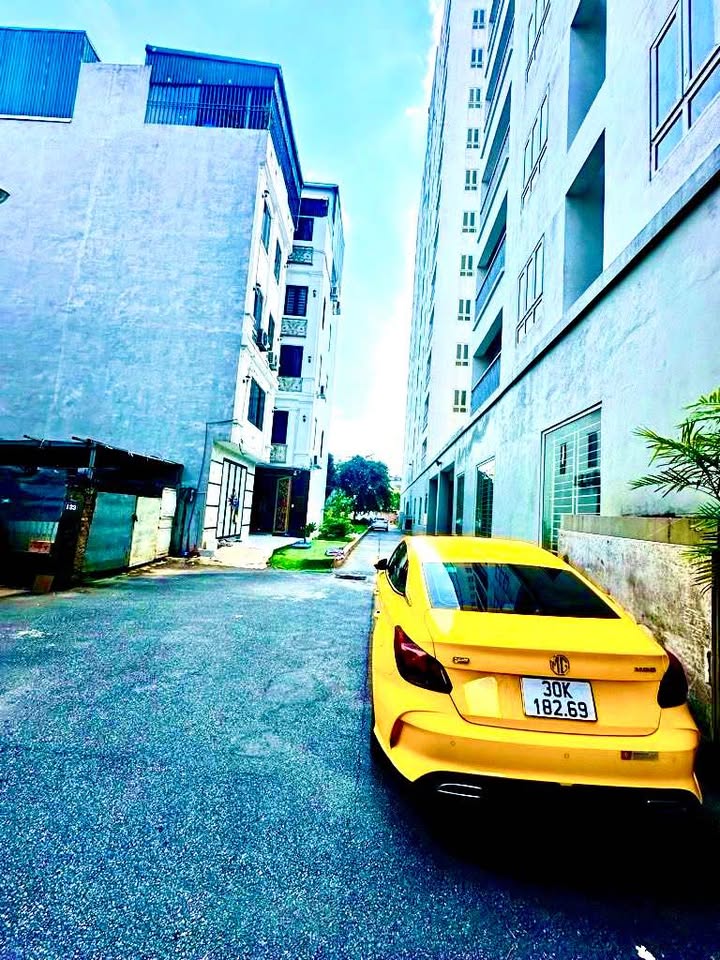 Chủ cần bán gấp - giá rẻ chưa từng có Khuyến Lường - 30m2 - 5 tầng - 6,3 tỷ (có bớt)