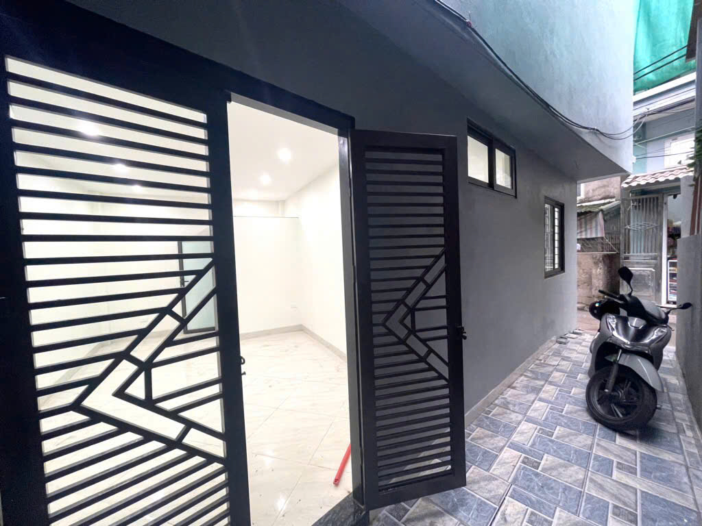 Bán nhà riêng Hà Trì, Hà Đông, đất nở hậu (hiếm), 2 mặt thoáng, 45m2, chỉ hơn 9 tỷ