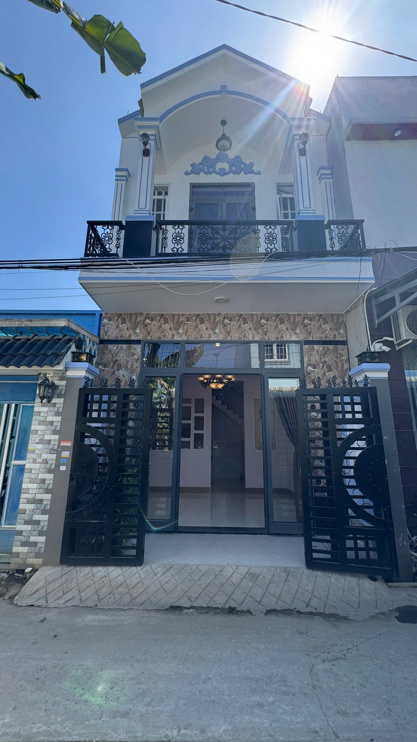 Bán nhà lầu đúc nằm gần siêu thị Aeonmall, quận Bình Thủy, Cần Thơ