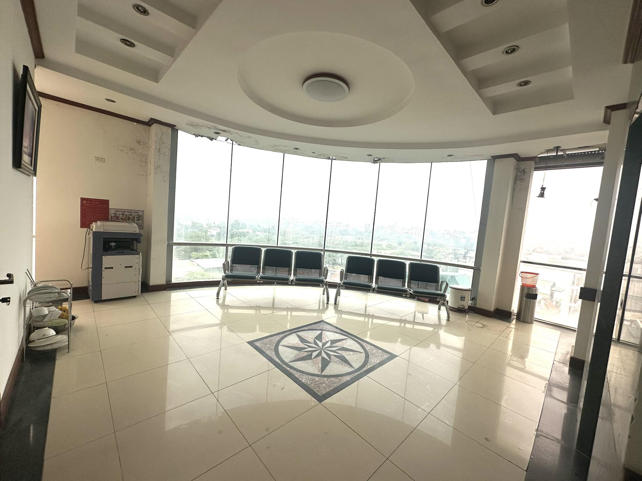 Bán nhà liền kề đường Vạn Phúc, 130m2 - 8 tầng, thang máy, lô góc, kinh doanh