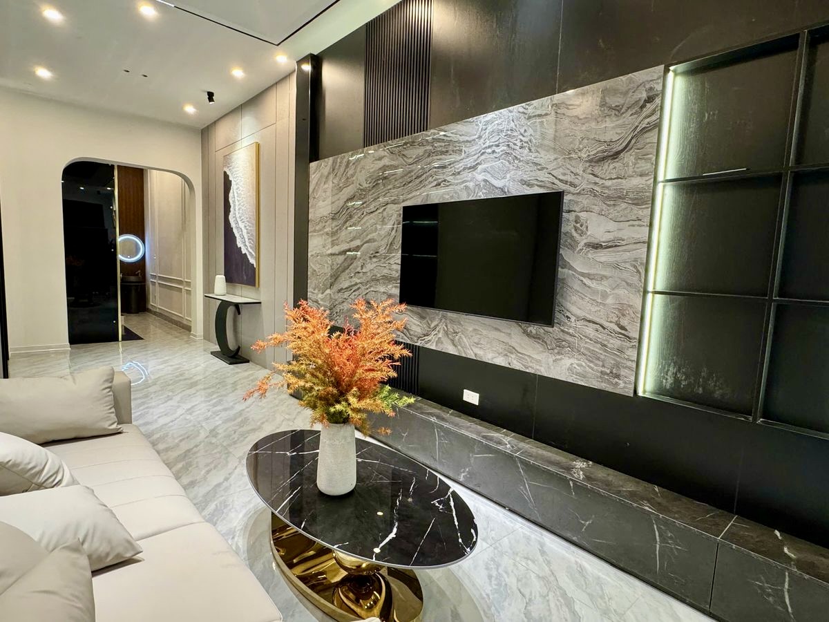 Bán nhà mới Hoàng Văn Thái - Thanh Xuân, 46m2 x 6 tầng thang máy, 2 thoáng - Ô tô sát nhà