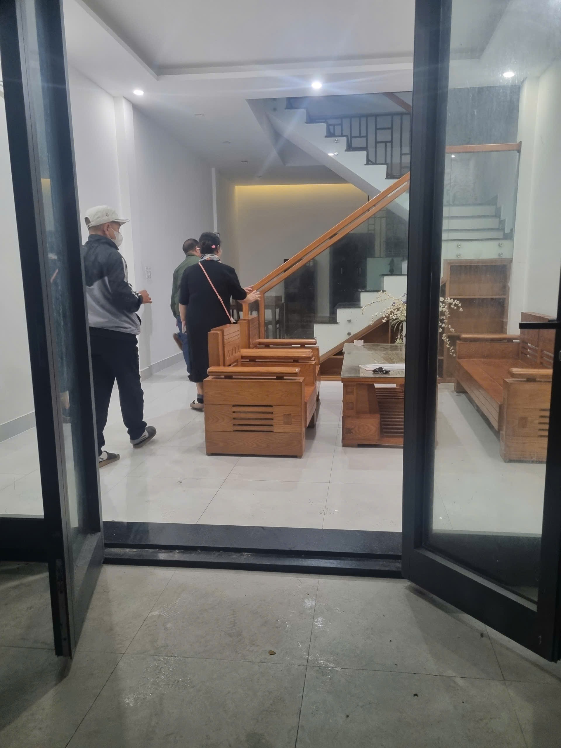 Bán nhà 2 tầng kiệt Phan Bá Phiến, Sơn Trà, thành phố Đà Nẵng, vị trí cách biển đúng 200m