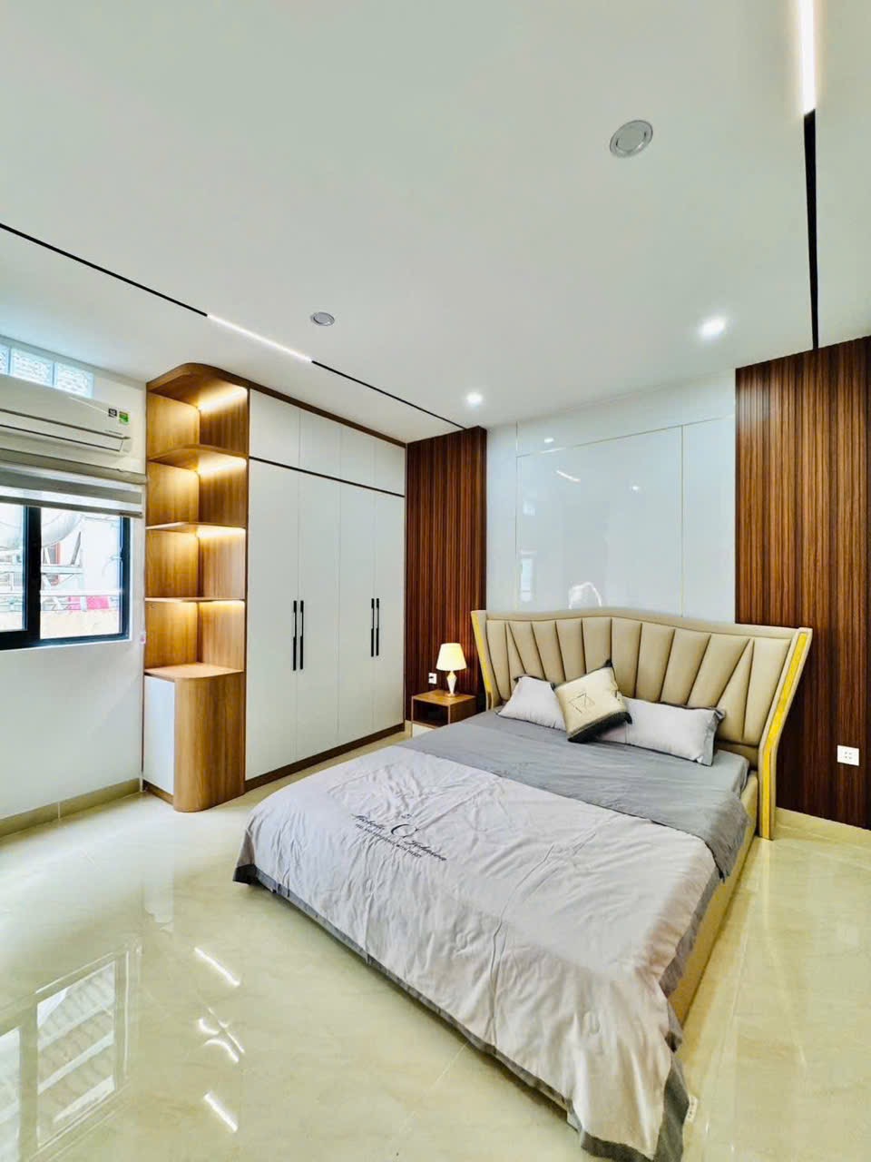 Bán nhà ngay Lê Hoàng Phái, phường 17, Gò Vấp, 48m2, 4 tầng