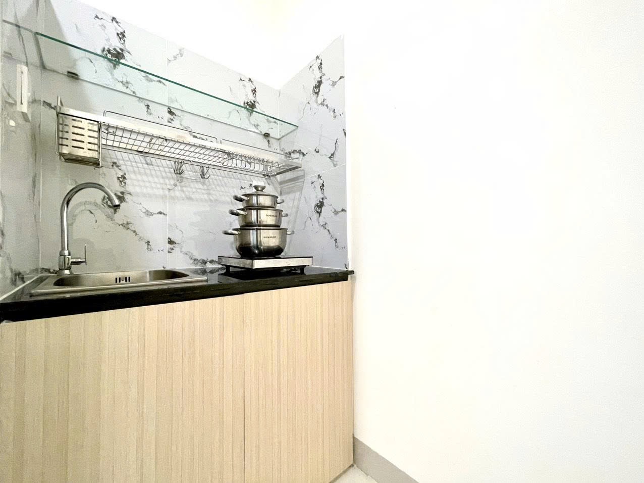 Căn hộ dịch vụ 12,8 tỷ - 13 phòng dòng tiền 55 triệu/tháng - 222 Bùi Đình Tuý, phường 12, Bình Thạnh