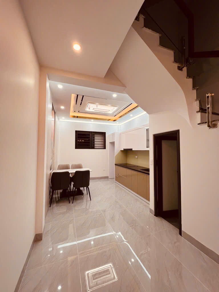 Bán nhà riêng Đa Sỹ, Hà Đông, 36m2, VF3 đỗ cửa, hơn 9 tỷ, có thương lượng