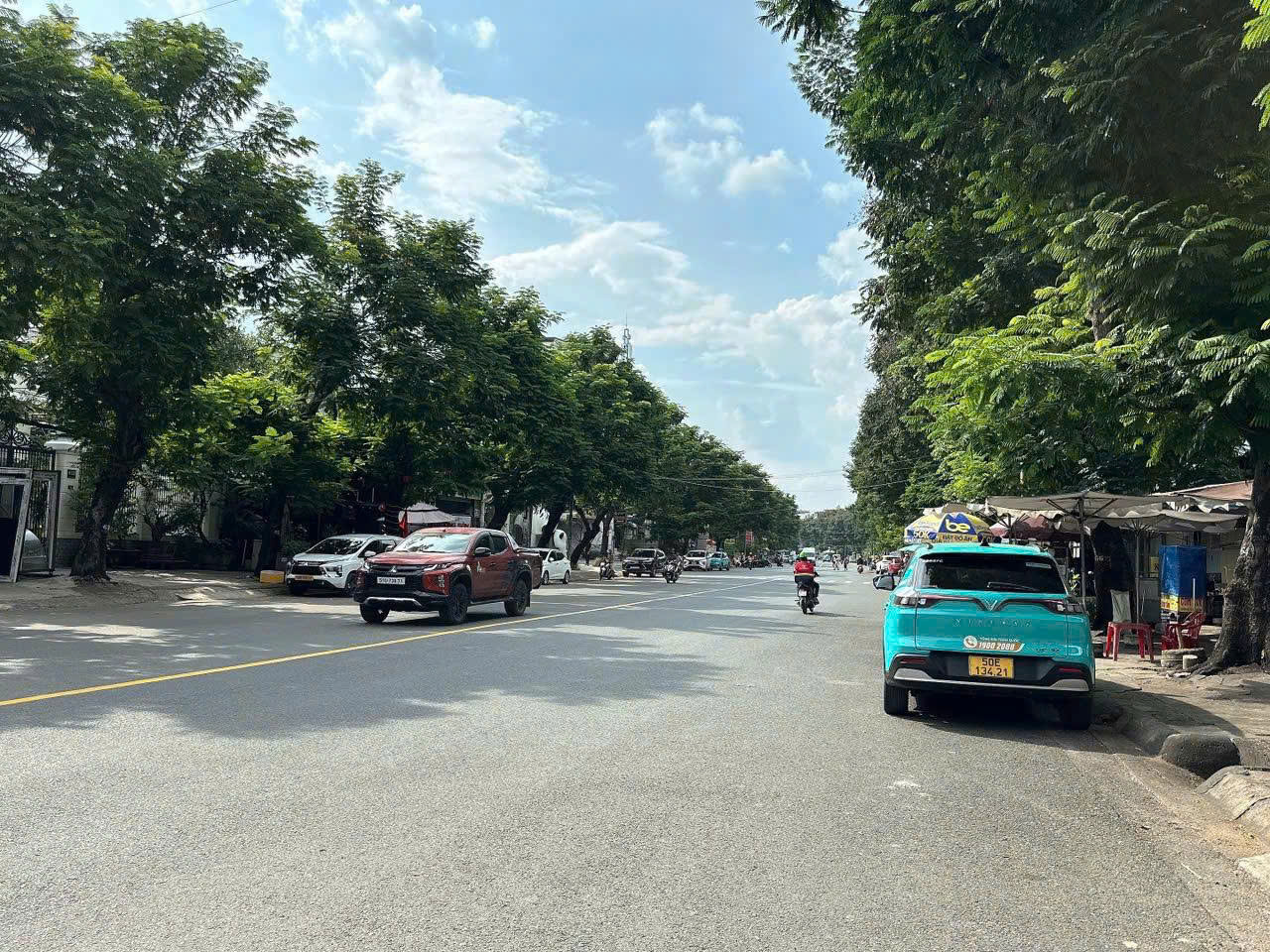 Biệt thự hiếm 6 lầu có hầm ngang 6m 120m2 khu vip Đặng Thùy Trâm ngay Văn Lang chỉ 22 tỷ