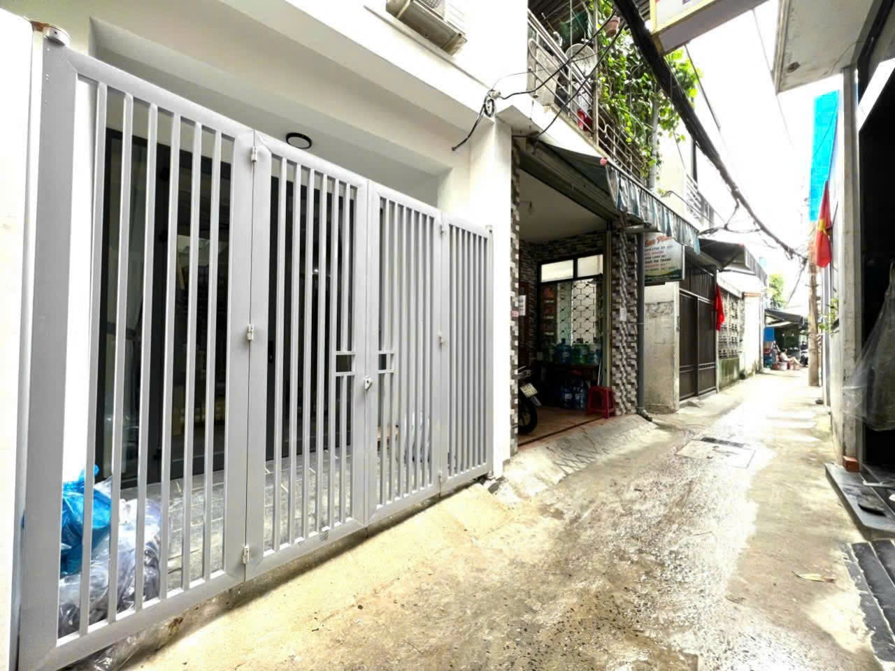 Tôi cần bán nhà 2 mặt kiệt Nam Thọ, Phường Sơn Trà, Thành Phố Đà Nẵng, vị trí gần biển