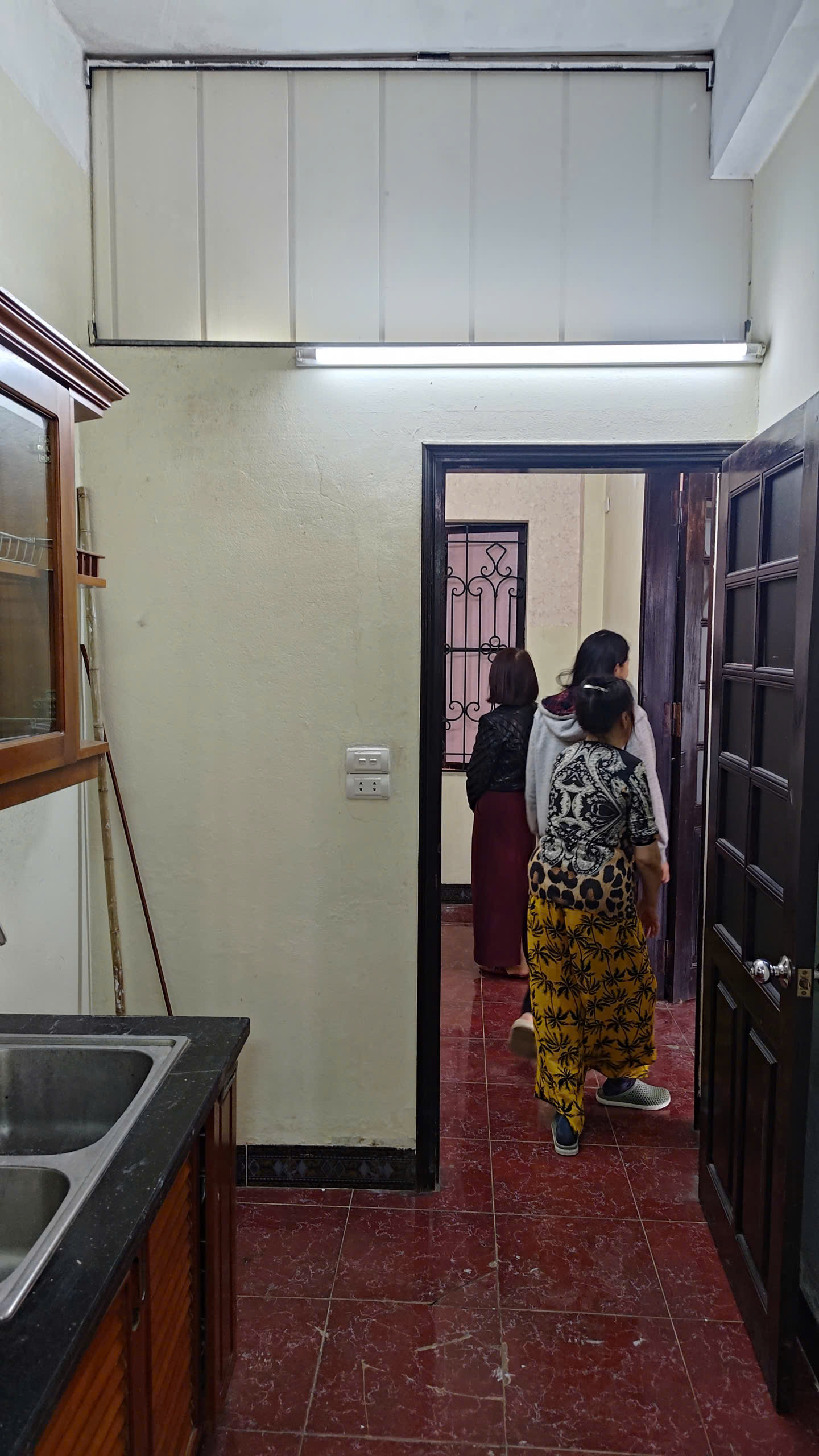 Cần bán gấp, căn góc 3 mặt thoáng, sổ 58m2