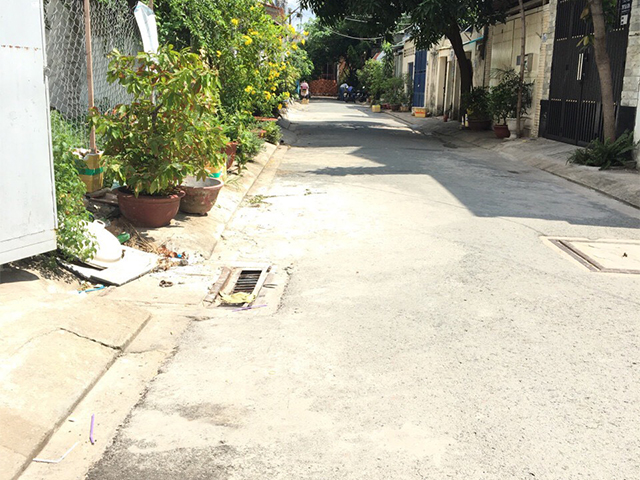 Kẹt vốn bán gấp nhà Chiến Khu, Thạnh Lộc, Quận 12, diện tích 60m2, giá bán 3,99 tỷ