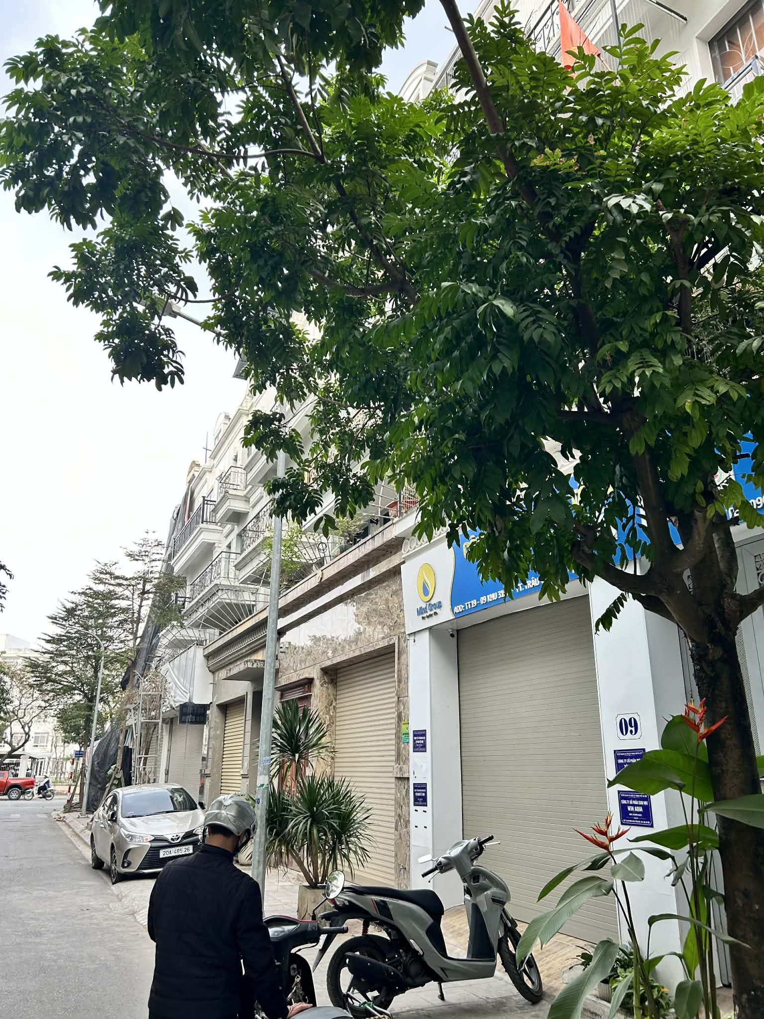 Bán nhà nguyên bản 4 tầng 90m2 mặt tiền 6m đường 11m khu Hải Phát, Trâu Quỳ, Gia Lâm