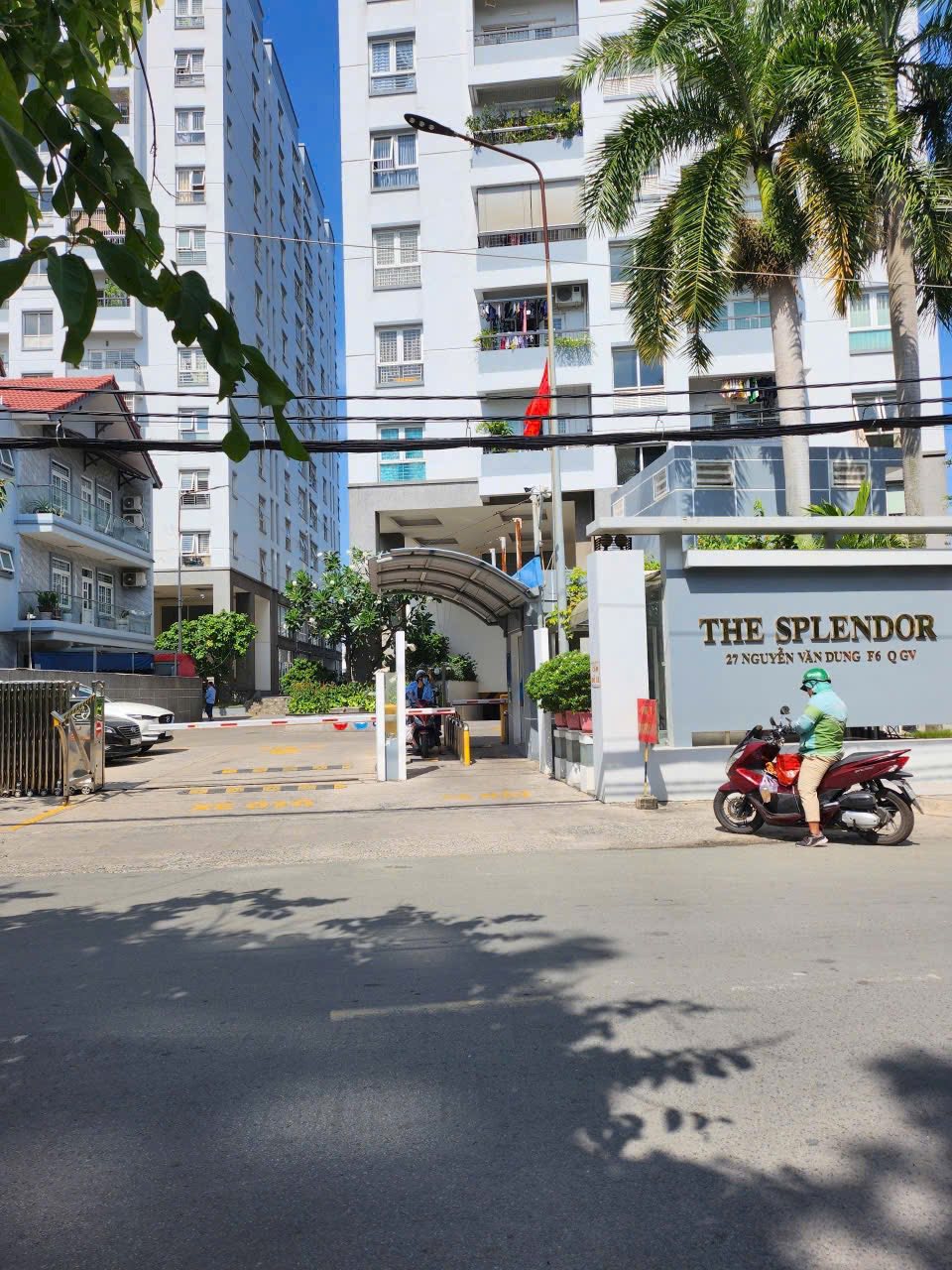 Cho thuê căn hộ Splendor Nguyễn Văn Dung, 2 phòng ngủ, full nội thất chỉ 10 triệu/tháng