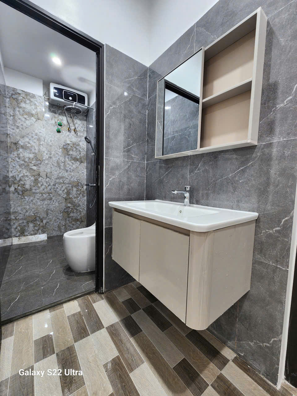 Chính chủ bán nhà đẹp Trung Tâm Đồ Sơn - ngay Ngõ 100 Lý Thánh Tông (đối diện bưu điện) - an cư- nâng tầm giá trị đầu tư