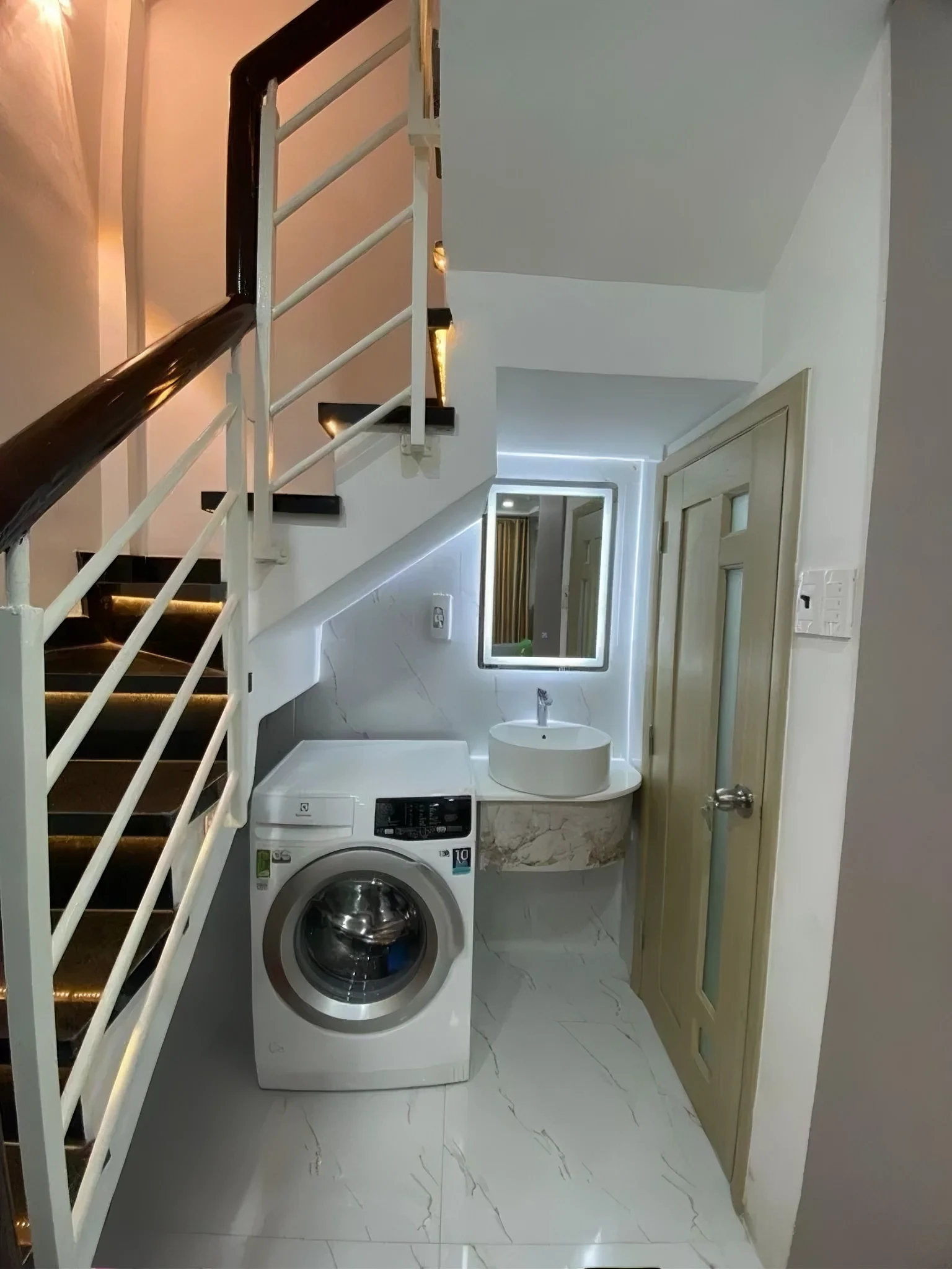 Victor Trần – Chuyên nhà phố trung tâm TP.HCM