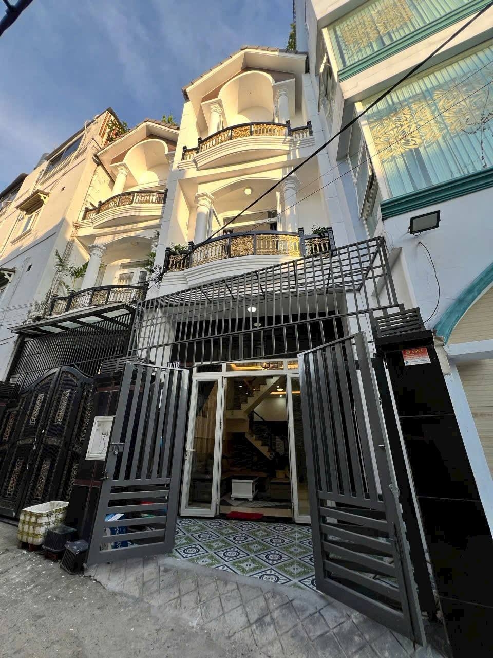 Bán nhà Lê Văn Lương, Tân Phong, Quận 7, diện tích 60m2