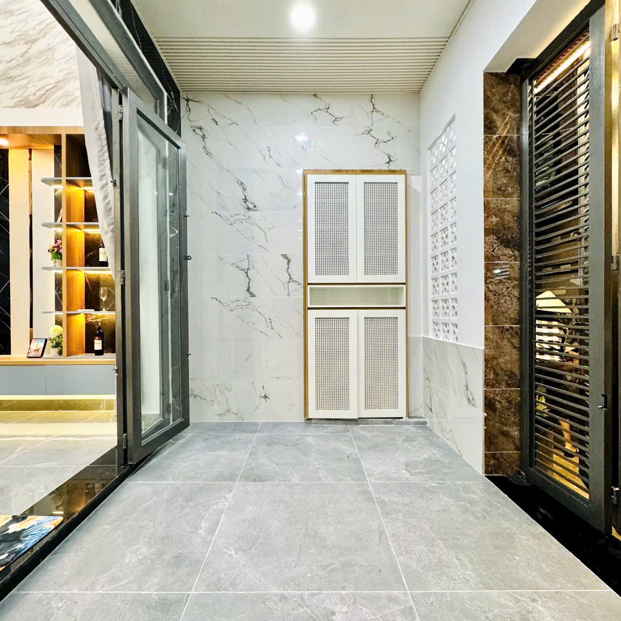 Kẹt tiền bán gấp nhà Nguyễn Trãi, phường 2, quận 5, giá 6 tỷ 5, diện tích 40m2