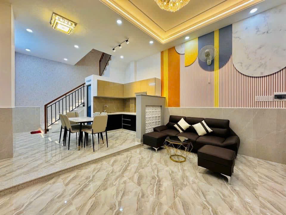 Cần tiền bán gấp nhà Phan Văn Hân, Phường 17, Bình Thạnh, diện tích 40m2, giá 4,69 tỷ