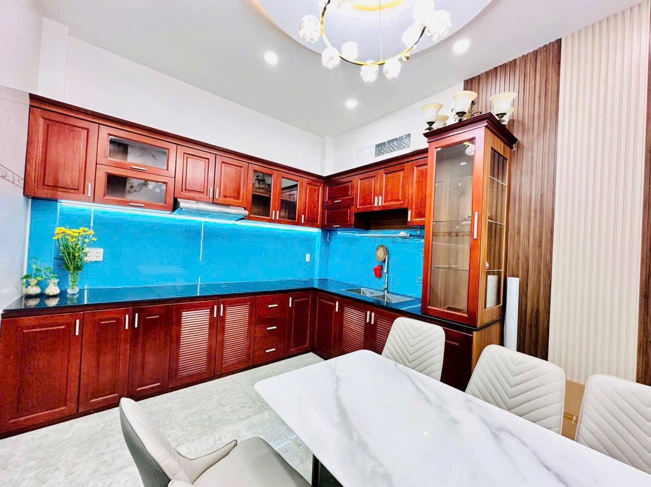 Cần tiền bán gấp nhà Phạm Ngũ Lão, phường 1, Gò Vấp, diện tích 48m2, giá 3,5 tỷ