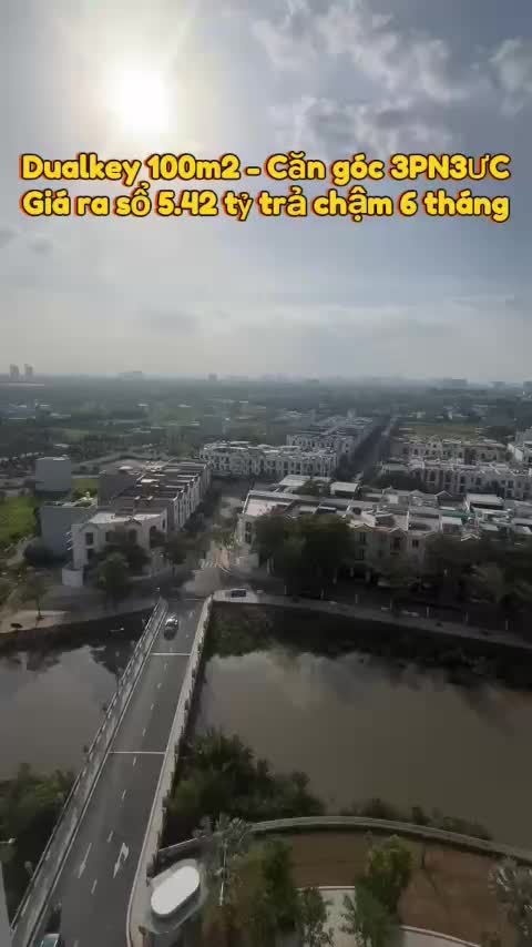 Cần bán căn hộ góc sổ hồng riêng từng căn 100m2