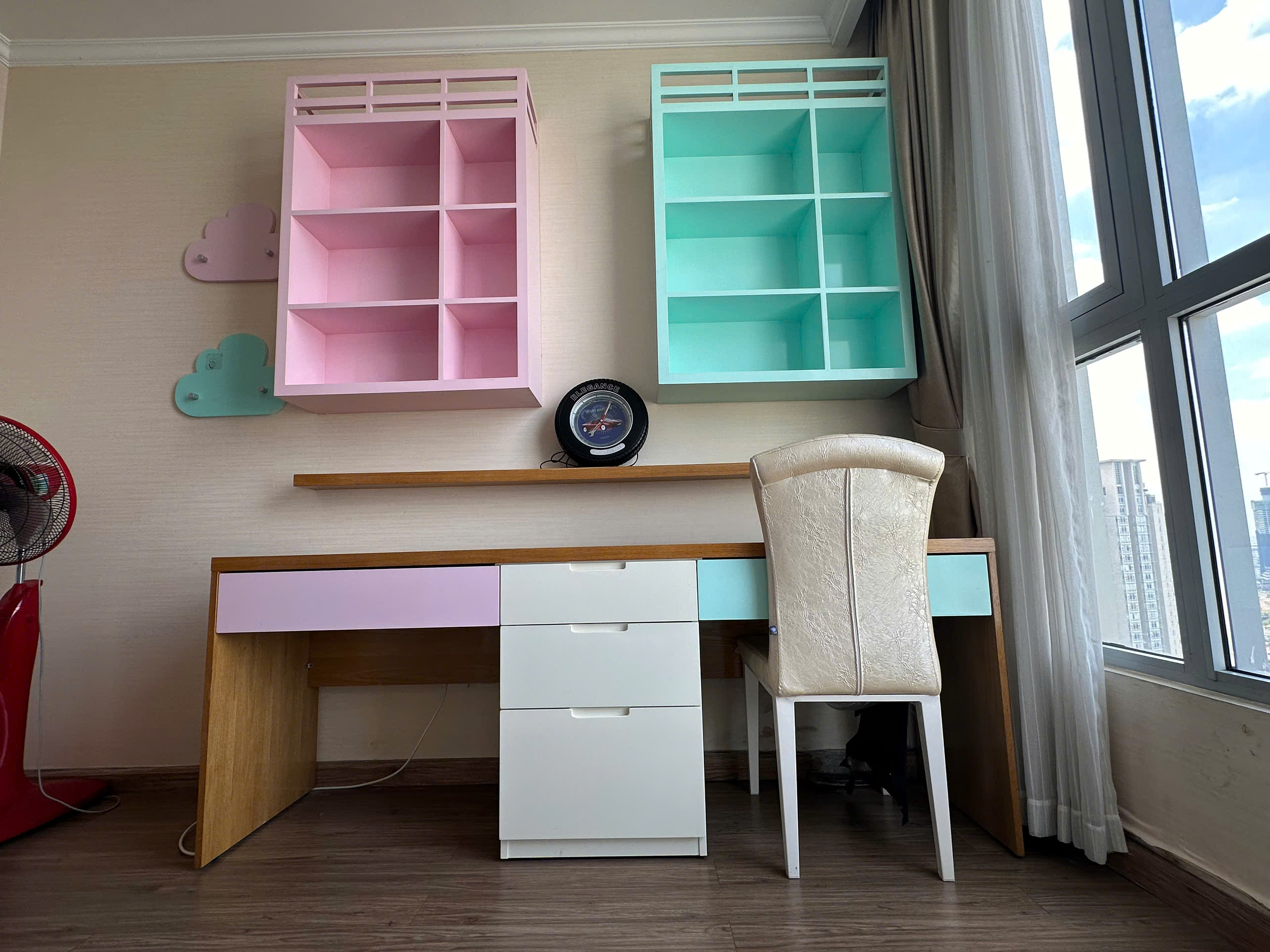 Bán căn hộ cách 3 bước chân đến Landmark 81, trong khu Vinhomes Central Park, Bình Thạnh