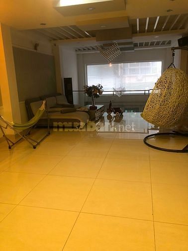 Hạ giá mạnh nhà phố 4.15m x 15m, 1 trệt, 2 lầu Hùng Vương