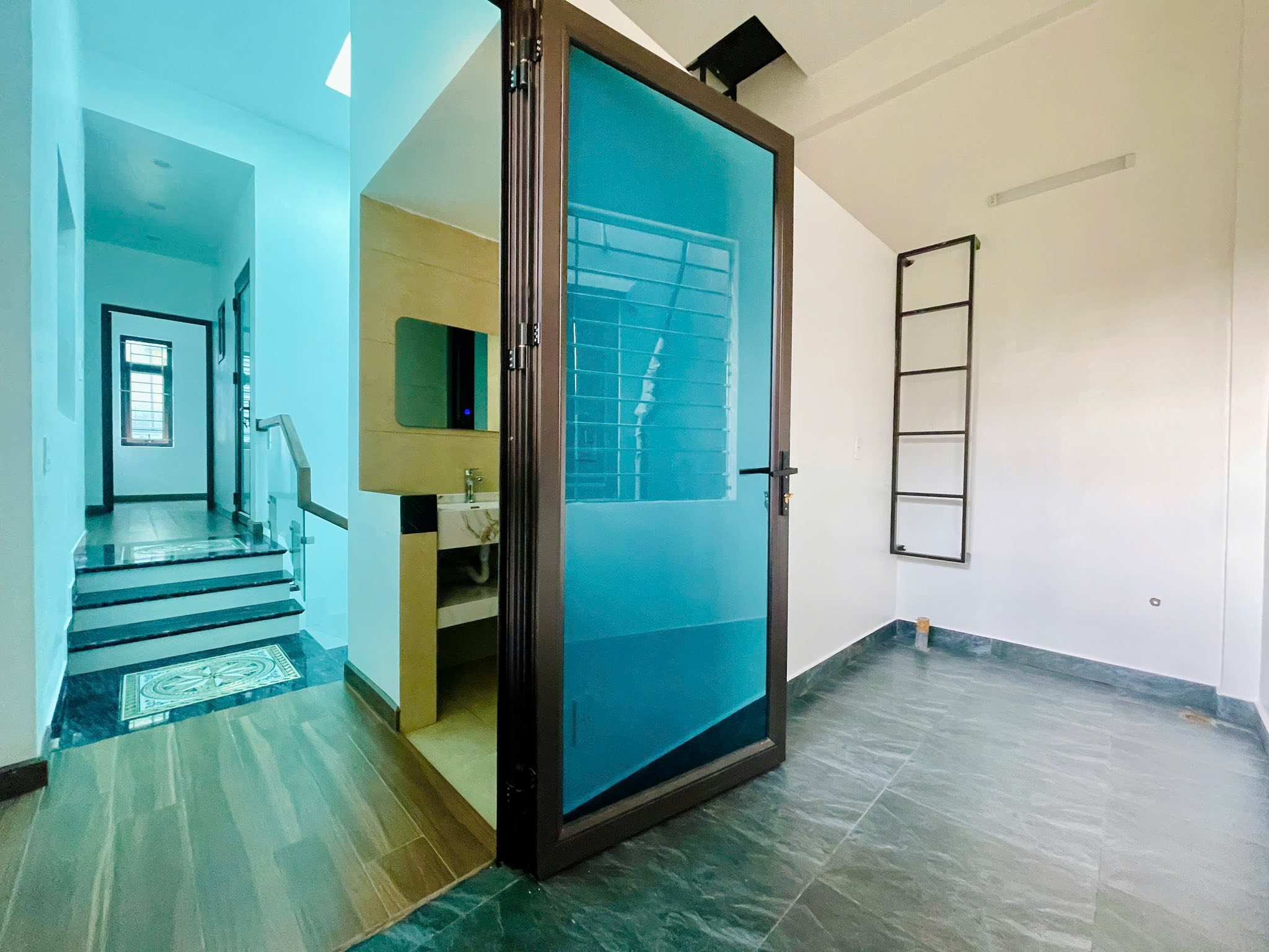 Bán nhà 3 tầng ngõ phố Chu Văn An, Quang Trung, 51m2, 3 ngủ, 3 vệ sinh, chỉ 3,18 tỷ